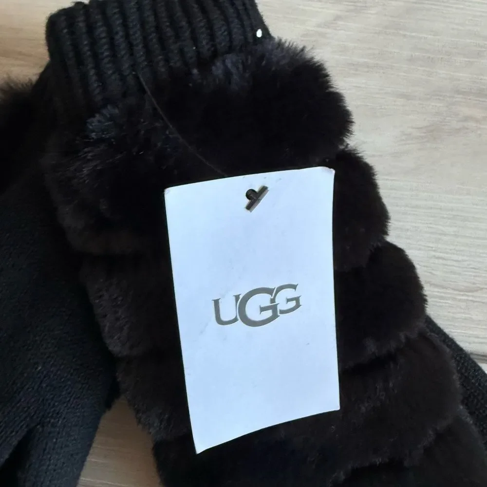 UGG Faux Fur Mittens Black L/XL NWT